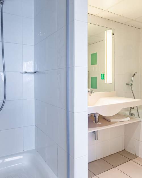 → Novotel Reims Tinqueux · Hôtel 4 étoiles Reims · Chambres