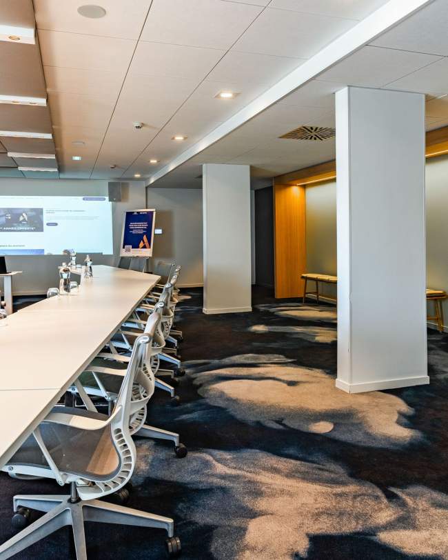 → Novotel Reims Tinqueux · 4-star Hotel Reims · Seminars & Events