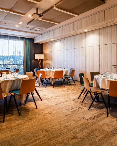 Novotel Reims Tinqueux · Hôtel 4 étoiles Reims 