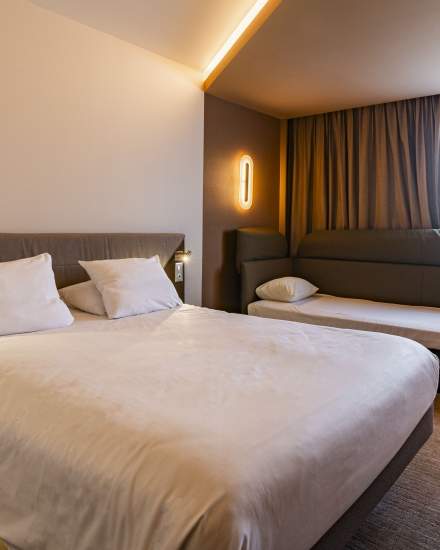 → Novotel Reims Tinqueux · Hôtel 4 étoiles Reims · Chambres