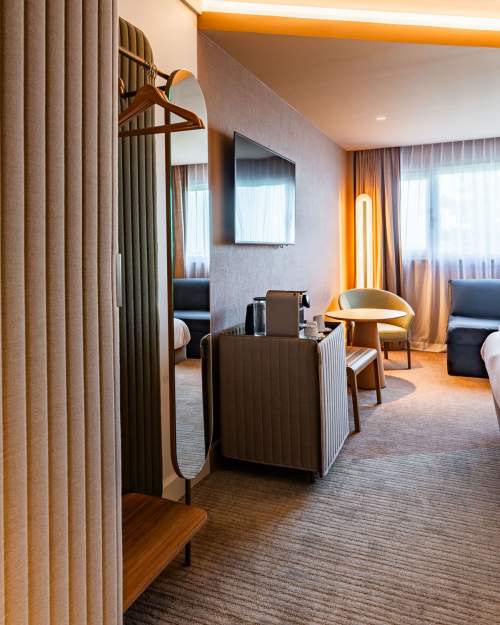 → Novotel Reims Tinqueux · Hôtel 4 étoiles Reims · Chambres